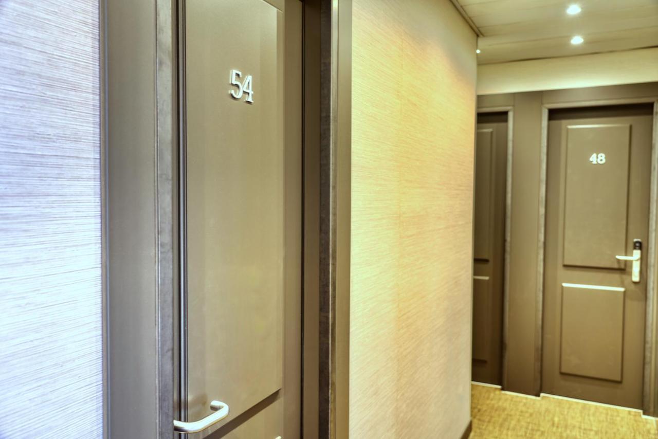 Hotel Mec Milan Exterior photo