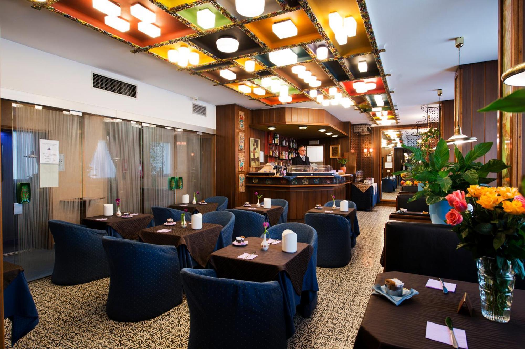 Hotel Mec Milan Exterior photo
